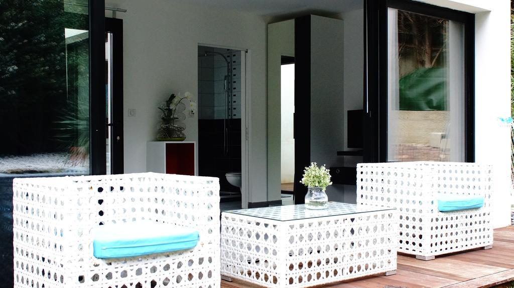La Villa Blanche Sanary-sur-Mer Rum bild